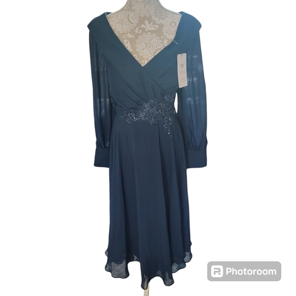NWT JJ's house navy sheer long sleeve appliqué vneck and back formal dress - Picture 4 of 6